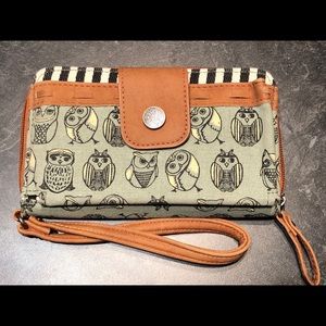Maurice’s owl wristlet, like new